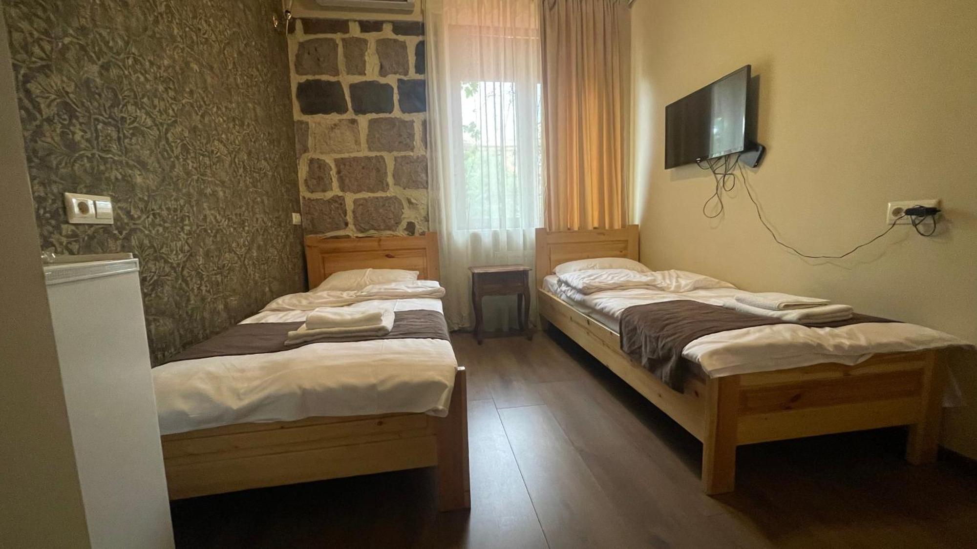 Studio Boutique Hotel At Cascade Erevan Exterior foto