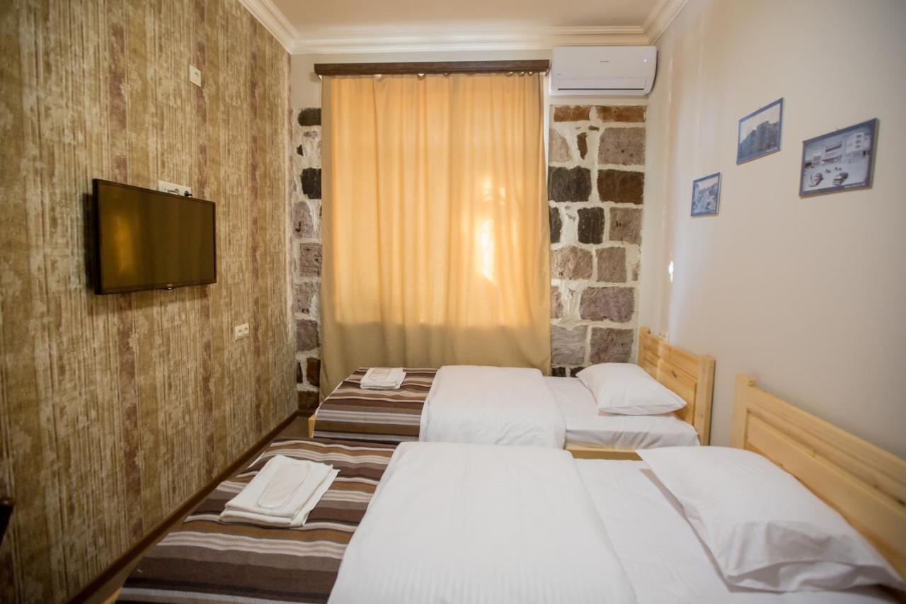 Studio Boutique Hotel At Cascade Erevan Exterior foto